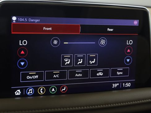 Used 2021 Chevrolet Tahoe Premier w/ Premium Package image 33