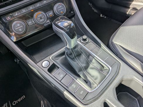 Used 2022 Volkswagen Jetta SE FWD image 29