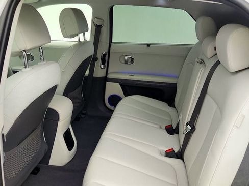 Used 2024 Hyundai Ioniq 5 Limited image 22