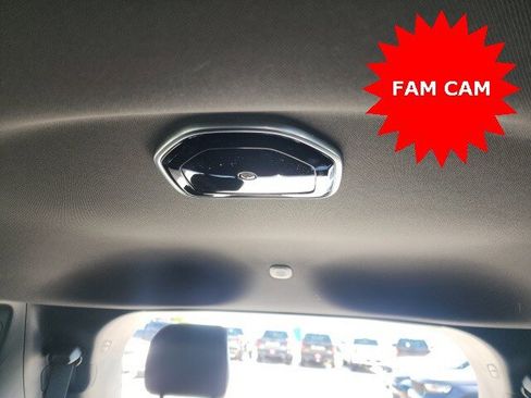 New 2025 Jeep Grand Cherokee L Limited w/ Luxury Tech Group II image 5