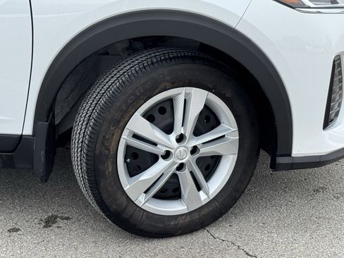 Used 2025 Nissan Kicks Play S image 35