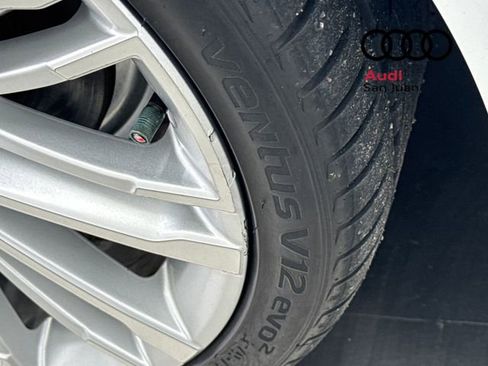 Used 2018 Audi A4 2.0T Ultra Premium Plus w/ Premium Plus Package image 6