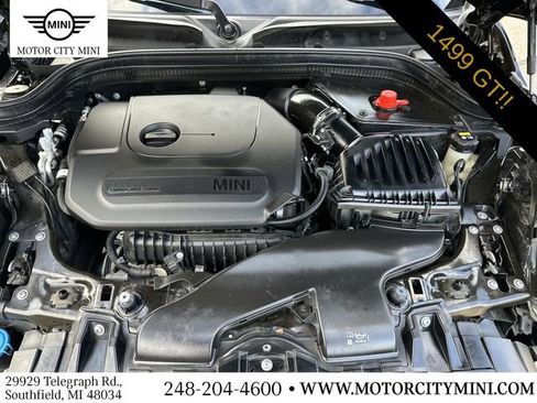 Used 2021 MINI Cooper 2-Door Hardtop image 14