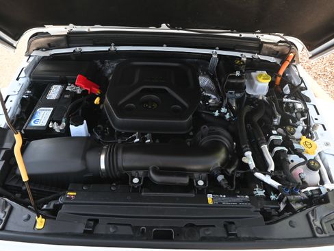 Used 2025 Jeep Wrangler Backcountry image 23