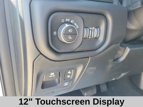 New 2026 RAM 1500 Big Horn AWD/4WD image 10
