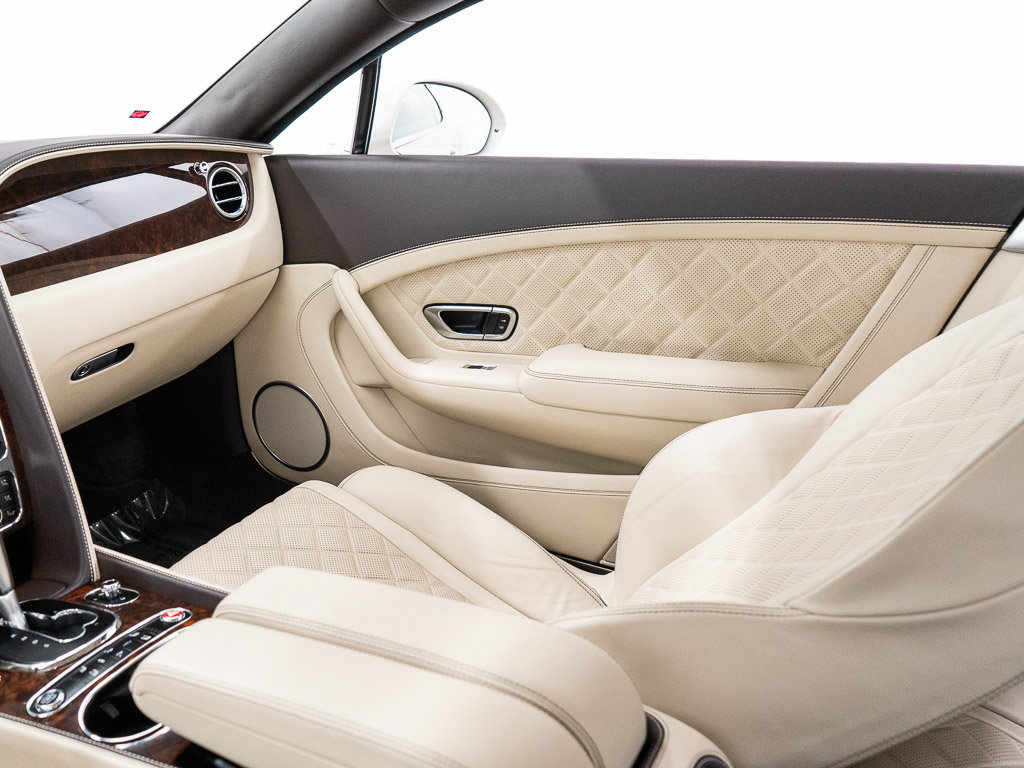 Certified 2016 Bentley Continental GT V8 S AWD/4WD image 23
