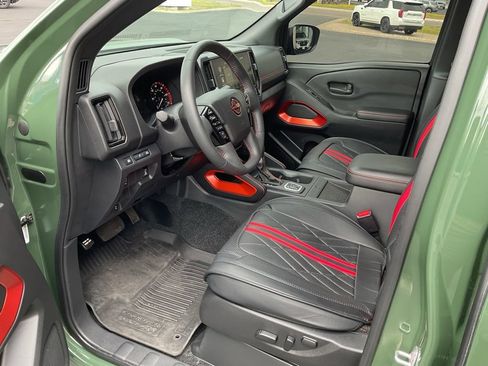 Used 2026 Nissan Frontier PRO-4X w/ Pro-4x Convenience Package AWD/4WD image 10
