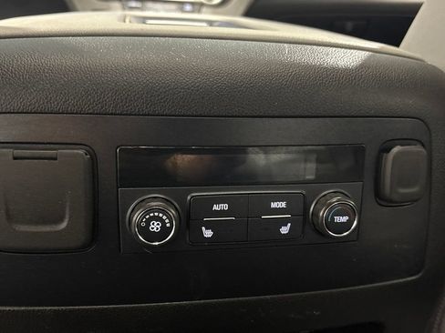 Used 2020 Chevrolet Tahoe LT w/ Luxury Package AWD/4WD image 29
