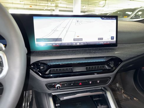 Used 2026 BMW 430i Coupe w/ M Sport Package image 23