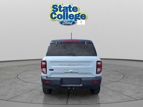 Used 2025 Ford Bronco Sport Badlands image 5