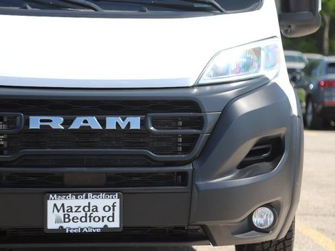 Used 2024 RAM ProMaster 2500 w/ Convenience Group FWD image 20