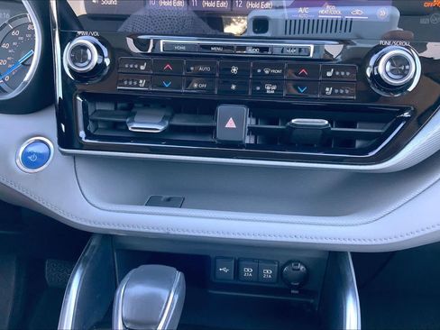 Used 2020 Toyota Highlander Platinum AWD/4WD image 87