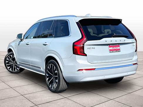 Used 2026 Volvo XC90 T8 Ultra w/ Protection Package Premier AWD/4WD image 15
