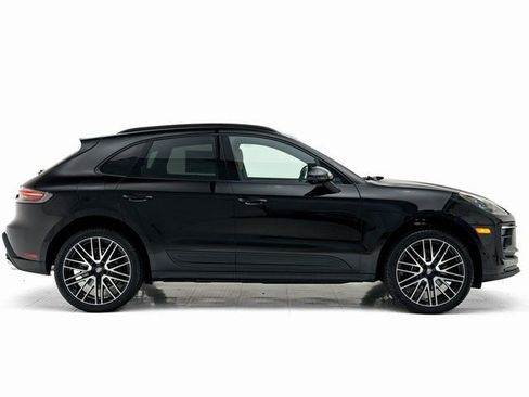 New 2026 Porsche Macan image 35