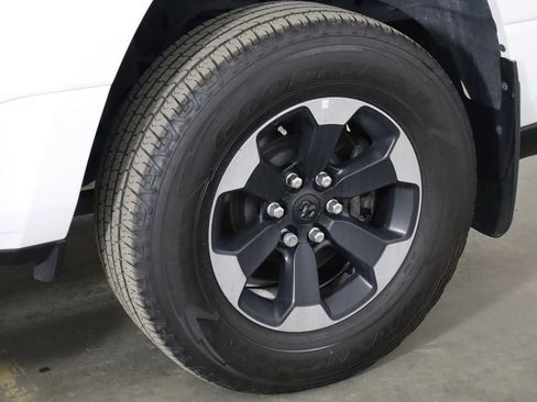 Used 2025 RAM 1500 Tradesman AWD/4WD image 34