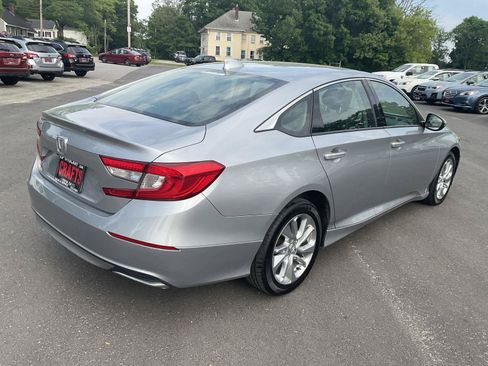 Used 2018 Honda Accord LX image 5
