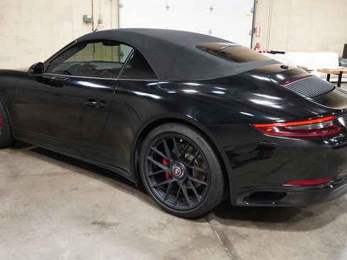 Used 2019 Porsche 911 Carrera 4 GTS image 13