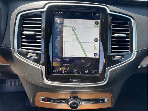 Used 2018 Volvo XC90 T6 Inscription w/ Convenience Package AWD/4WD image 16