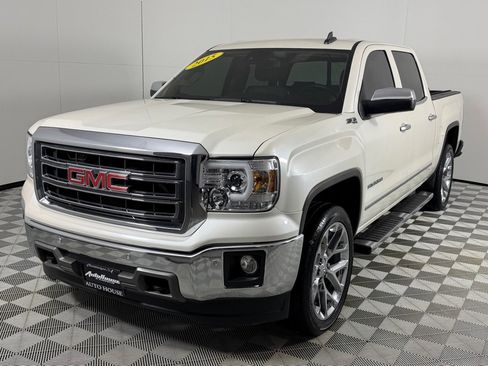Used 2015 GMC Sierra 1500 SLT w/ SLT Crew Cab Value Package image 10