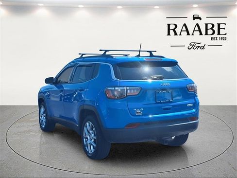 Used 2022 Jeep Compass Latitude image 5