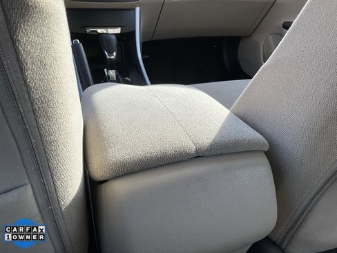 Used 2013 Honda Accord LX image 44