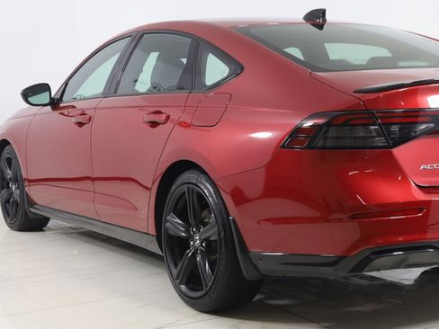 Used 2025 Honda Accord Sport image 26