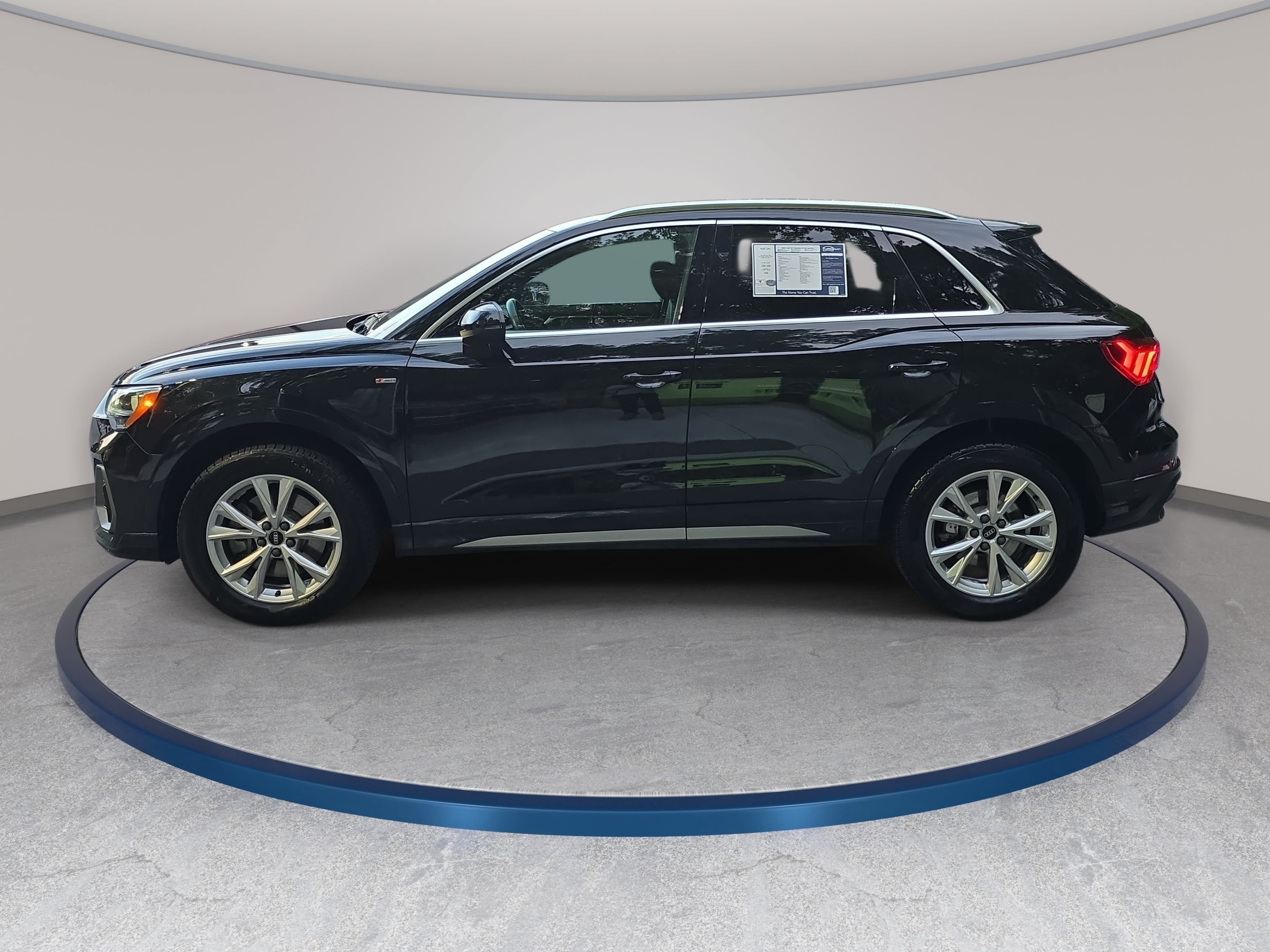 Used 2022 Audi Q3 2.0T Premium w/ Convenience Package AWD/4WD image 8