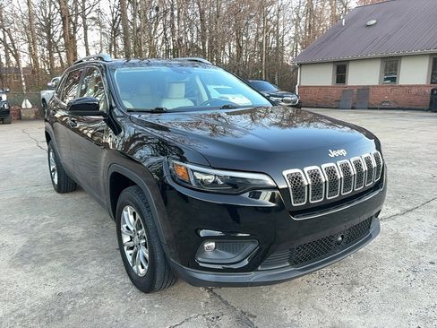 Used 2021 Jeep Cherokee Latitude Plus w/ Security Package image 3