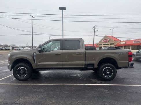 New 2026 Ford F350 XLT w/ XLT Premium Package AWD/4WD image 6