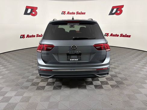 Used 2024 Volkswagen Tiguan S image 5