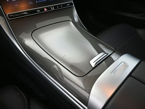 Used 2024 Mercedes-Benz C 300 4MATIC Sedan image 29