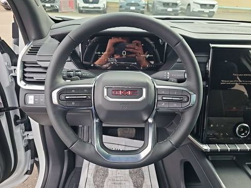 Used 2025 GMC Acadia Elevation w/ Black Edition AWD/4WD image 22