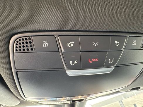 Used 2019 Mercedes-Benz GLC 300 4MATIC Coupe image 44