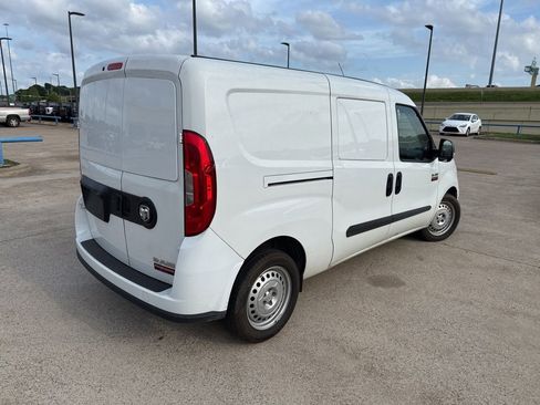 Used 2022 RAM ProMaster City Tradesman image 11