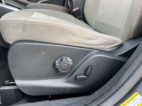 Used 2020 Ford EcoSport SE FWD image 18