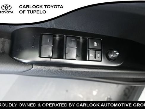 Used 2025 Toyota Camry SE FWD image 24