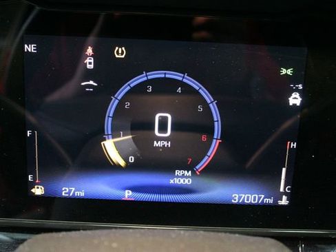 Used 2024 Chevrolet Trax RS w/ Driver Confidence Package image 22