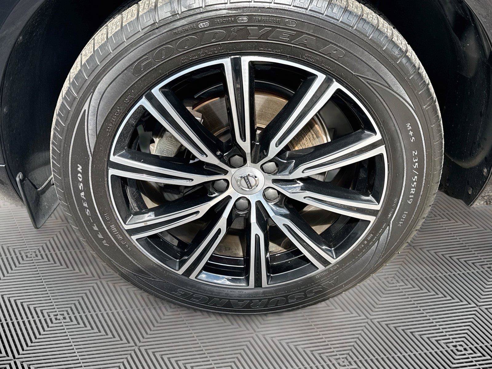Used 2019 Volvo XC60 T5 Inscription w/ Protection Package AWD/4WD image 28