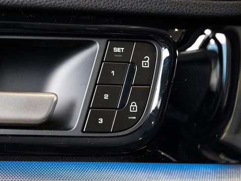 New 2026 Porsche Panamera 4 image 18