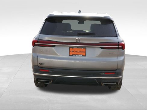 Used 2025 Buick Enclave Preferred AWD/4WD image 6