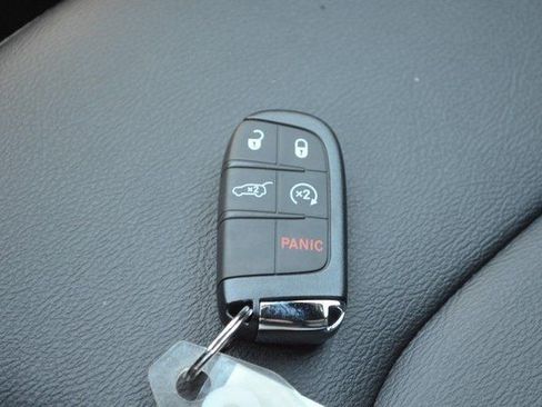 New 2026 Jeep Compass Limited image 22