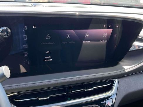 Used 2025 Buick Envista Sport Touring w/ Convenience I Package FWD image 22