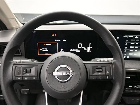 New 2026 Nissan Kicks SV image 18