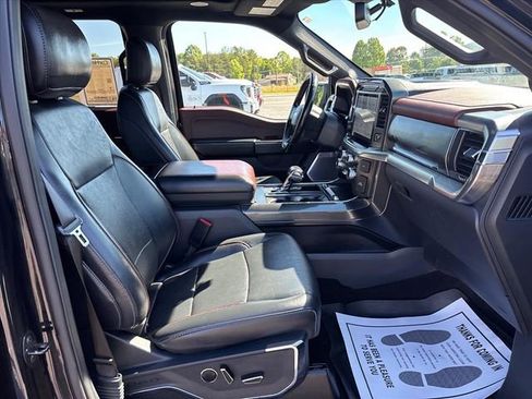 Used 2021 Ford F150 Lariat w/ Equipment Group 502A High AWD/4WD image 13