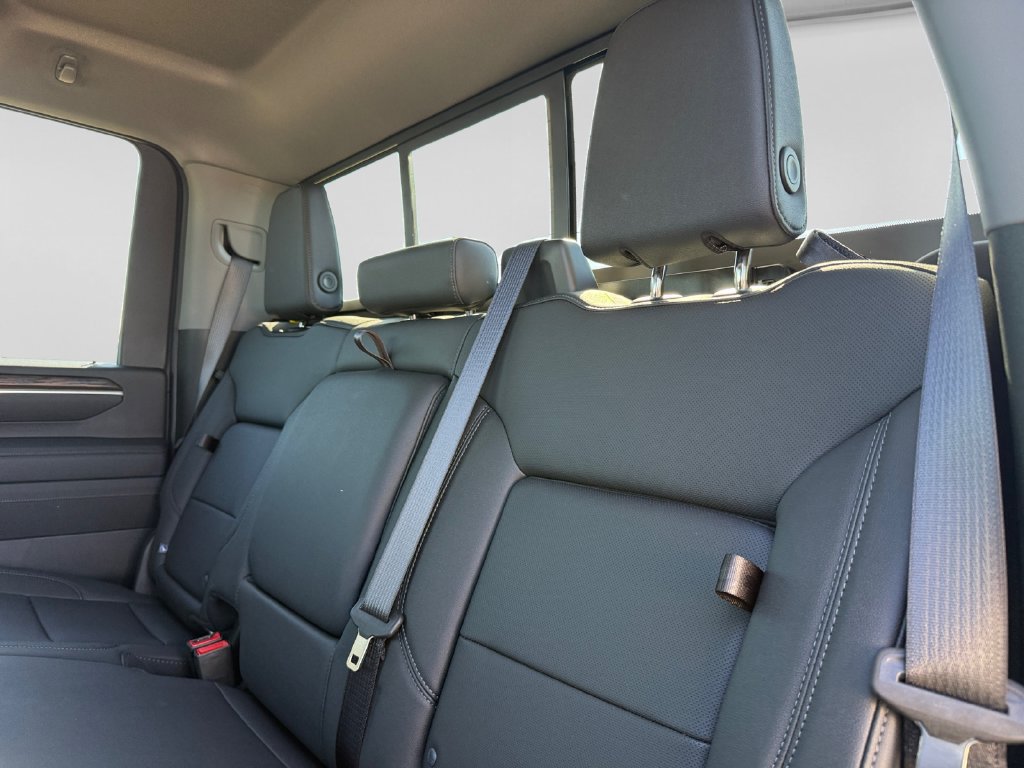 Used 2026 GMC Sierra 3500 SLT w/ SLT Premium Package AWD/4WD image 35