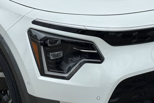 New 2026 Kia Niro Wave w/ Wave Preserve Package FWD image 34