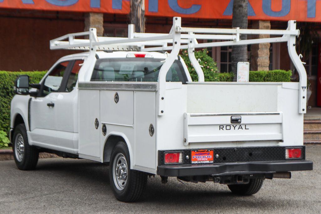 Used 2023 Ford F250 XL w/ XL Chrome Package RWD image 7