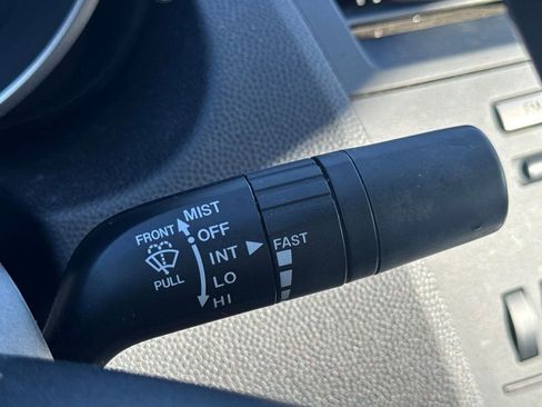 Used 2010 MAZDA MAZDA3 i Touring image 31