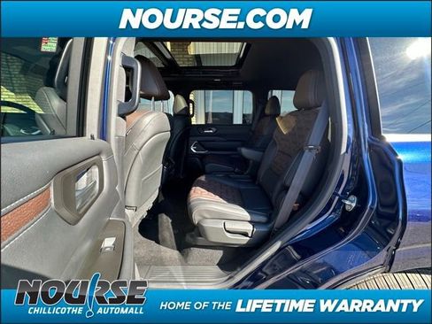 New 2025 Nissan Armada Platinum Reserve image 13