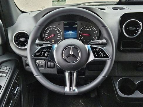 New 2025 Mercedes-Benz Sprinter 2500 image 16
